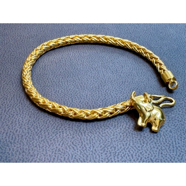 Vintage Love Nest Yellow Gold Woven Bracelet in 18 Kt Yellow Gold For Sale - Image 9 of 18