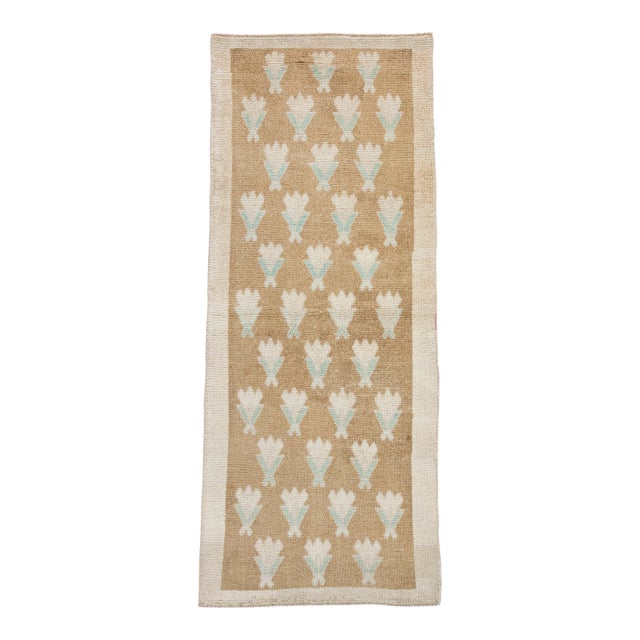 Turkish Vintage Rug 2'6" x 6'2" #20805 For Sale