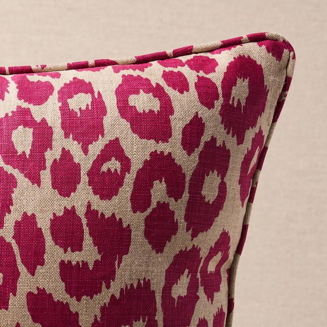 This pillow features Iconic Leopard with a self welt finish. We first introduced this sexy pattern in the 1970s. In 11...