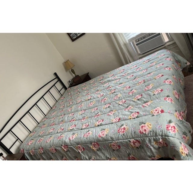 Shabby Chic VTG Ralph Lauren Cottage Lane / Sundress Reversible Blue Floral Comforter Queen For Sale - Image 3 of 8