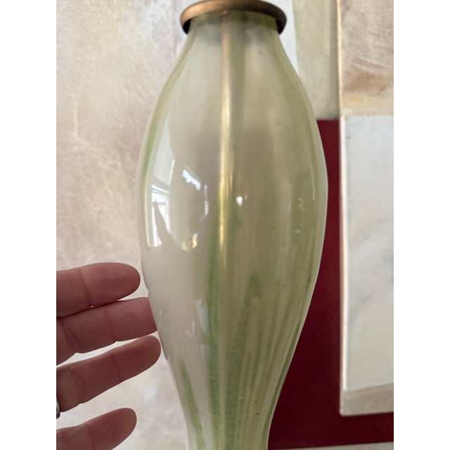 1960s Italian Empoli Style Green Swirl Art Glass Lamp, 25 Inch Marbled Glass on Brass Tone Base Table Lamp For Sale In Chicago - Image 6 of 10