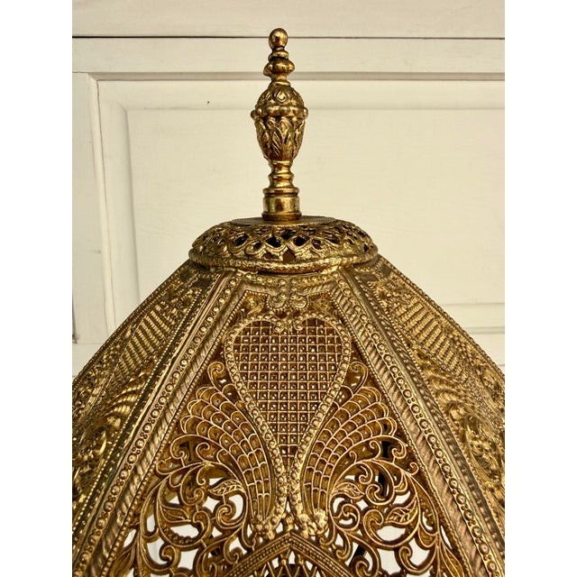 English Mid 20th Century Tiered Wood Floor Lamp With Ornate Gold Filigree Shade For Sale - Image 3 of 12