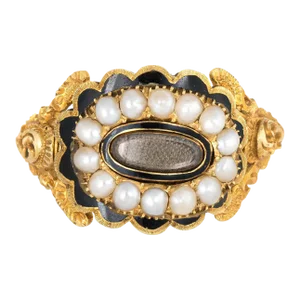 Antique Georgian Era Ring circa 1825 18 Karat Yellow Gold Memorial Hair Jewellery size 7