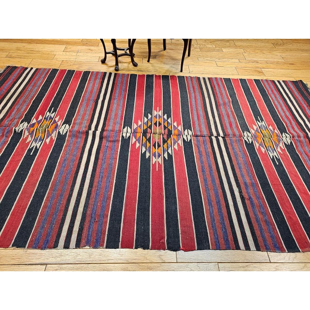 Vintage Turkish Kilim Rug, Handwoven Wool, Southwestern Design, , 6x11 For Sale - Image 4 of 14