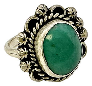 1970s Vintage Southwestern Navajo Boho Chic Sterling & Turquoise Cocktail Ring - Size 7.25.