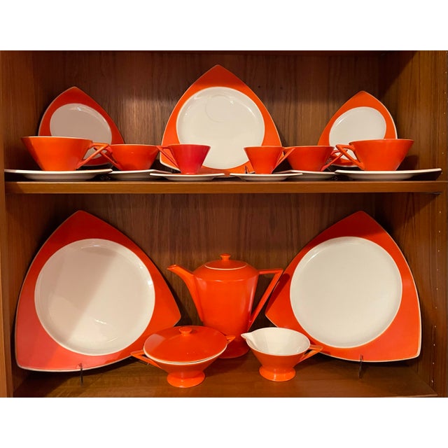 Orange 1920s Art Deco Salem Tricorne Streamline Mandarin Orange Coffee Pot, Open Sugar Bowl, Creamer - Set of 3 For Sale - Image 8 of 9