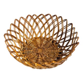 Vintage French Provincial Round Wicker Open Work Basket Bowl For Sale