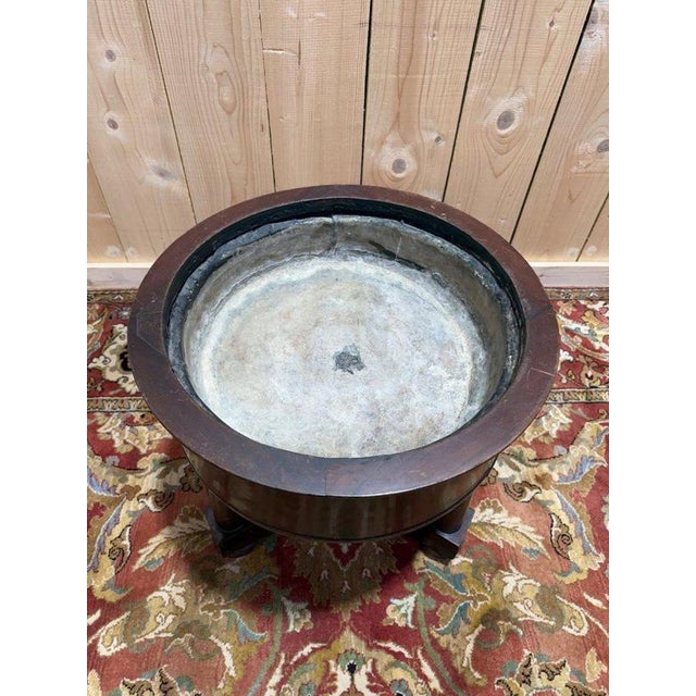 Traditional Empire Planter in Mahogany For Sale - Image 3 of 9