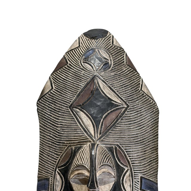 Large Vintage African Bamileke Tribe Shield Cameroon 43" H For Sale In New York - Image 6 of 7