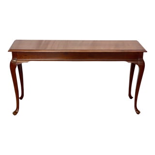 Vintage Lane Altavista Cherry Chippendale Style Queen Anne Console Table For Sale