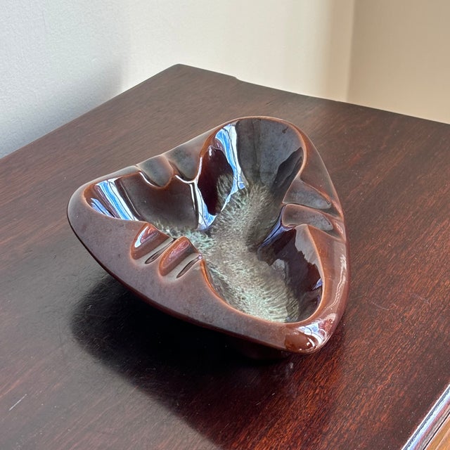 Vintage Mid-Century Modern Drip Glaze Ashtray / Catchall For Sale In Baltimore - Image 6 of 12