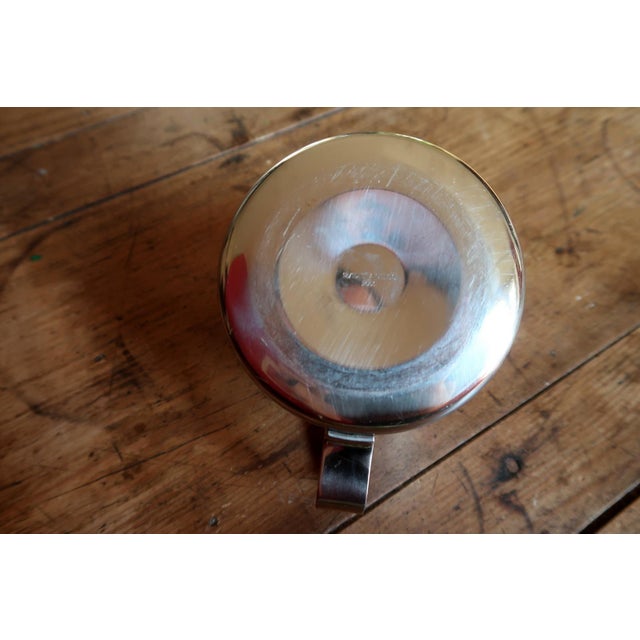 Minimalist 18/10 Stainless Steel Teapot With Integrated Strainer, 2001 For Sale In New York - Image 6 of 10