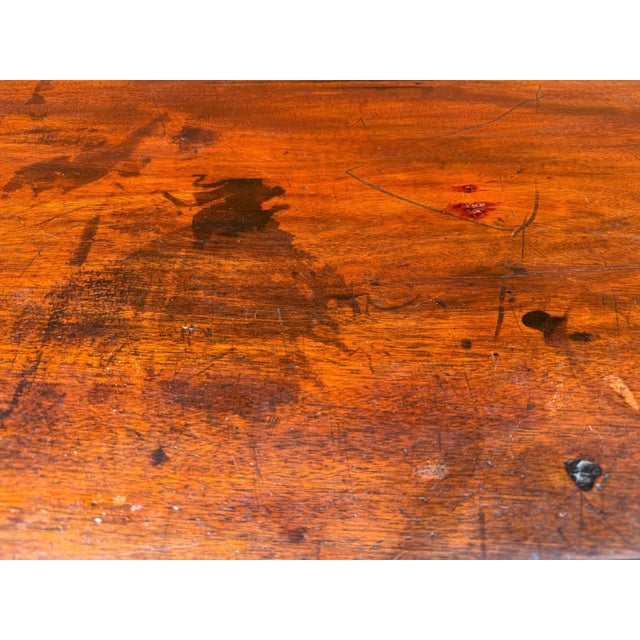 Wood Antique 19th Century Federal Style Chest of Drawers For Sale - Image 7 of 18