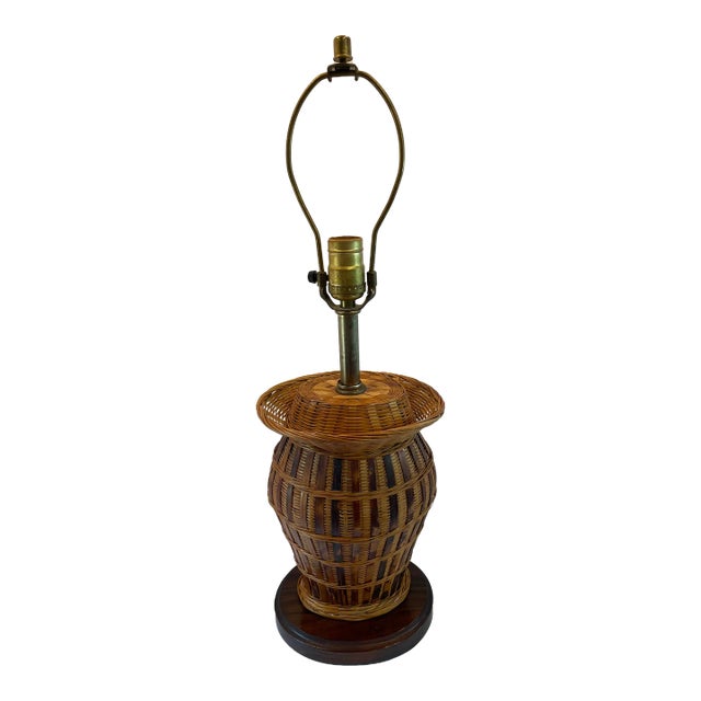 Vintage Wicker Table Lamp For Sale