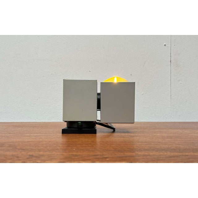 Mid-Century Modern German Space Age Minimalist 6015 Cube Wall Table Lamp from Kaiser, 1960s For Sale - Image 14 of 18