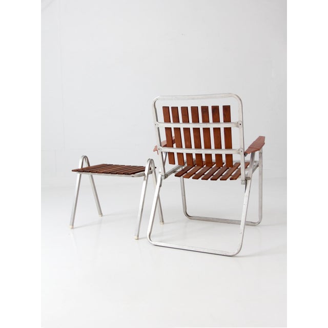 Mid-Century Aluminum & Wood Slat Chair With Side Table Set For Sale - Image 13 of 17