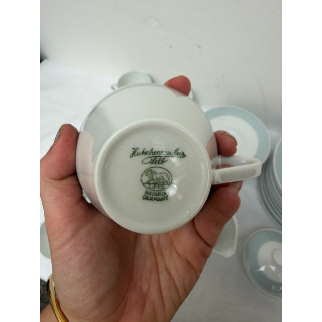 Mid-Century Model Secunda Grey Coffee Service Shape 2000 by Raymond Loewy for Rosenthal Studio Line, Set of 34 For Sale - Image 9 of 10