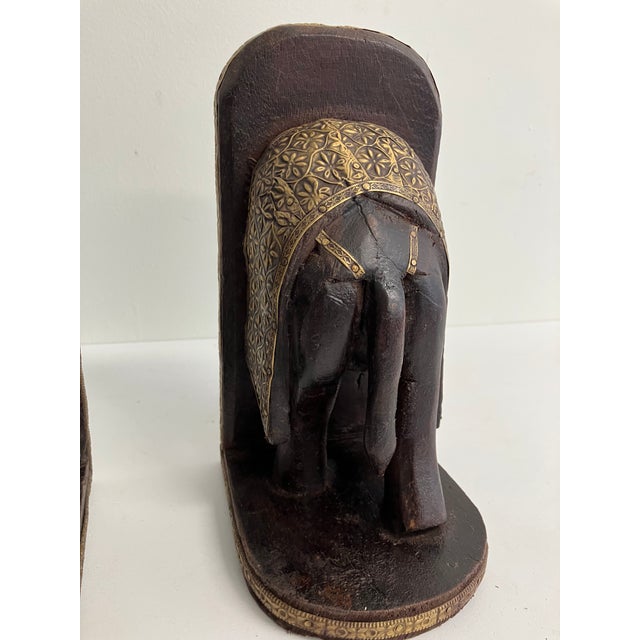 Mid-Century Modern Vintage Carved Wooden Elephant Bookends With Brass Inlay – Pair For Sale - Image 3 of 10