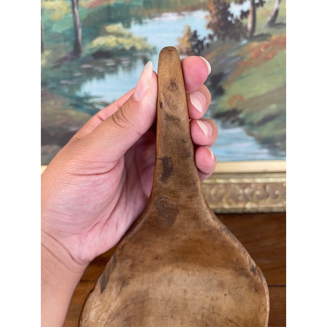 Mid 19th Century Antique 19th Century Hand-Carved Decorative Wooden Ladle Spoon With Sculptural Curved Handle. For Sale - Image 5 of 11