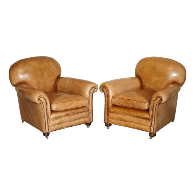 Comfortable Pair of Antique Chesterfield Victorian Brown Leather Club Armchairs For Sale