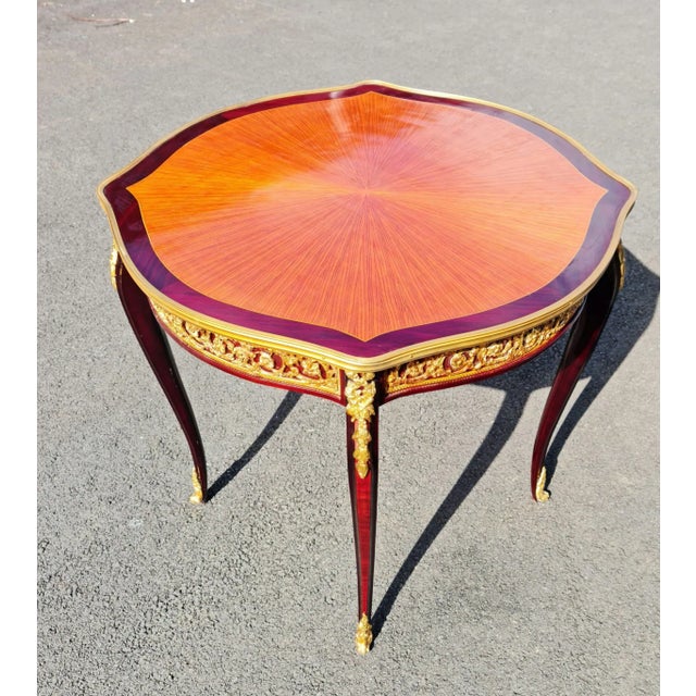 New Parquetry French Style Accent Tabel/Desk. Classic Accent Table, Side and Center. For Sale In New York - Image 6 of 10