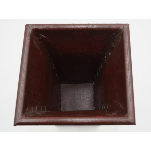 1970s 1970s Pair of Toleware Urns Cachepots For Sale - Image 5 of 11