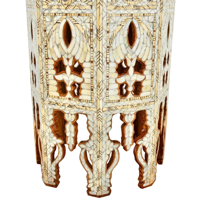 Late 20th Century Vintage Andalusian-Patterned Mother-Of-Pearl Inlaid Accent Table For Sale In New York - Image 6 of 8