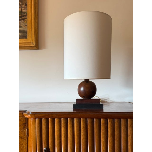 Art Deco wood table Lamp France ca. 1930s Lampshade not included. Lamp base: H 22 cm - 15 × 15 cm Conditions: excellent,...