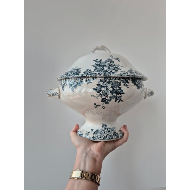 Antique Marie Louise Tureen from Saint Amand France, 1900s For Sale - Image 6 of 7