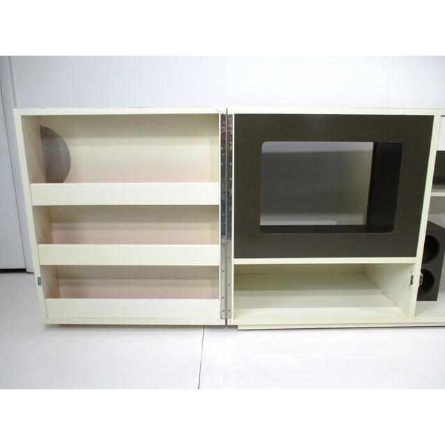 Joe Colombo 70's Space Age Expanding Bar in the Style of Joe Colombo Italy For Sale - Image 4 of 15