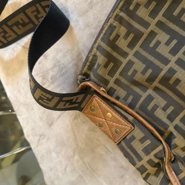 1980s A Iconic 1980s Zucca Monogram Canvas Messenger Bag by Fendi For Sale - Image 5 of 16