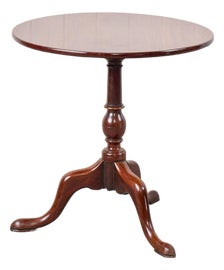 Example of Tilt-Top Tables in Charleston
