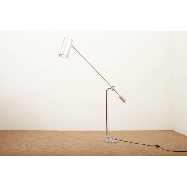 Counterbalance Floor Lamp in Chrome-Plated Metal with Aluminum Cylinder Shade For Sale - Image 3 of 11