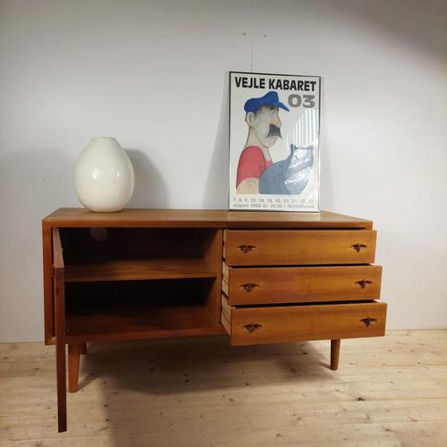 Brown Danish Teak Sideboard by H.W. Klein for Bramin, 1960s For Sale - Image 8 of 9