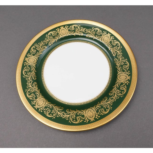 Green Vintage Aynsley England Imperial 193 Laurel Green Gold Salad Plates- Set of 6 For Sale - Image 8 of 9