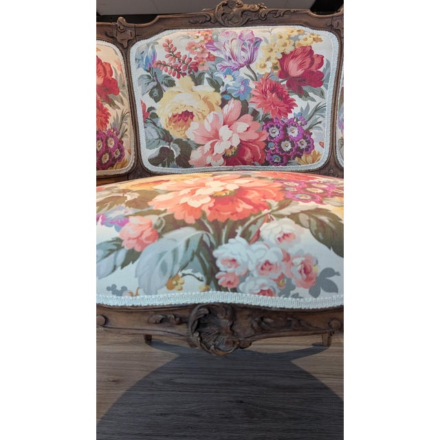 1920s Louis XV Style Antique French Begere Featuring Vintage Floral Twill Upholstery Fabric For Sale - Image 5 of 12