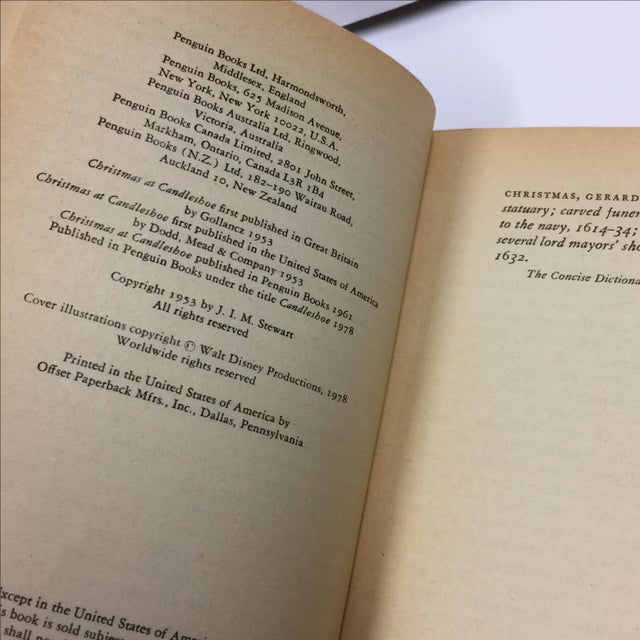 Paper Michael Innes, Penguin Crime Books - Pair For Sale - Image 7 of 7