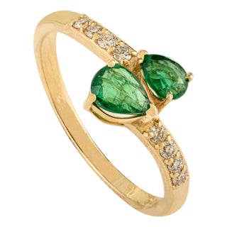 Pear Cut Natural Emerald and Diamond Bypass Ring Size 5.5 in 14k Yellow Gold For Sale