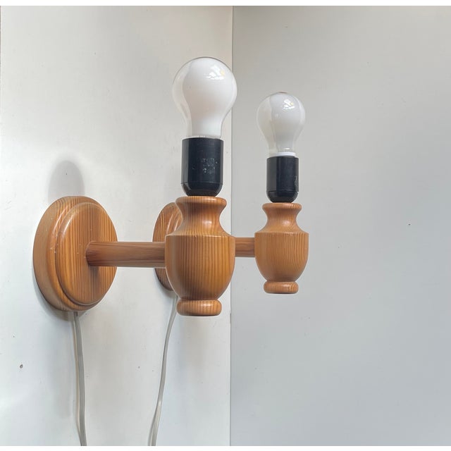 Light Yellow Vintage Nordic Wall Sconces in Oregon Pine, 1980s, Set of 2 For Sale - Image 8 of 8