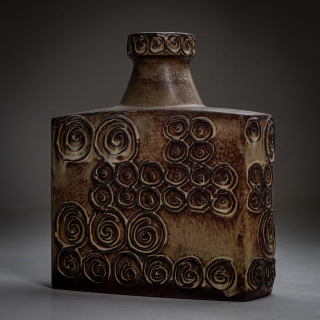 Mid-Century Jura Ceramic Vase with Spiral Decor from Scheurich, West Germany For Sale - Image 4 of 9