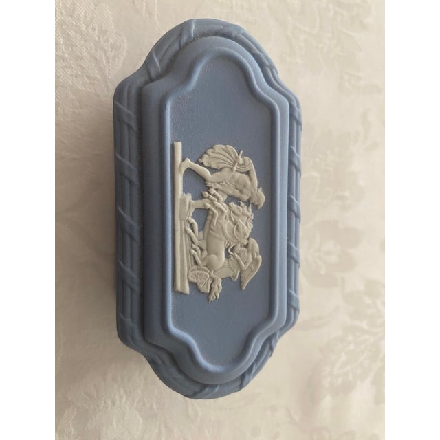 Late 20th Century Unique Wedgwood White on Blue Trinket Pomona Box 7791 in Original Box Mint Condition For Sale - Image 11 of 12