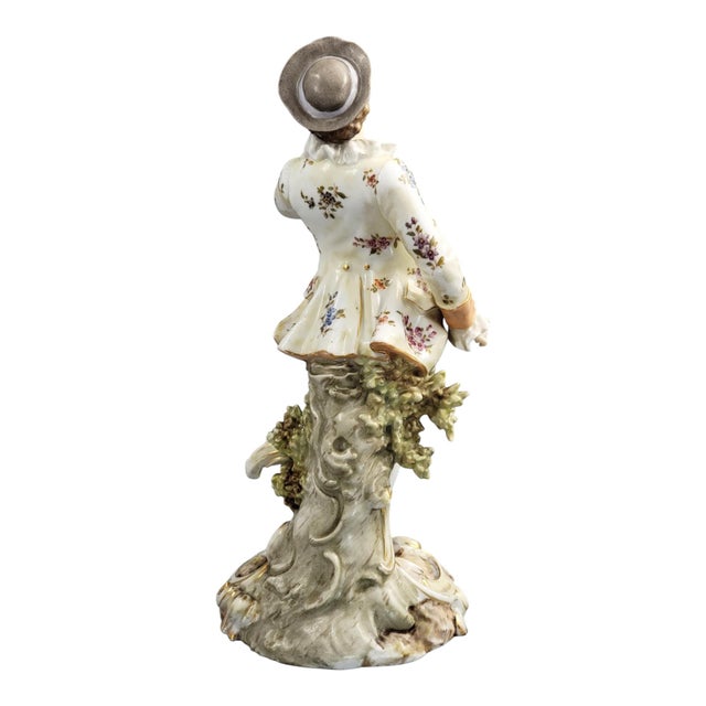 Porcelain Figure of a Young Gallant by Triebner Ens & Eckert for Volkstedt, 1880s For Sale - Image 4 of 11