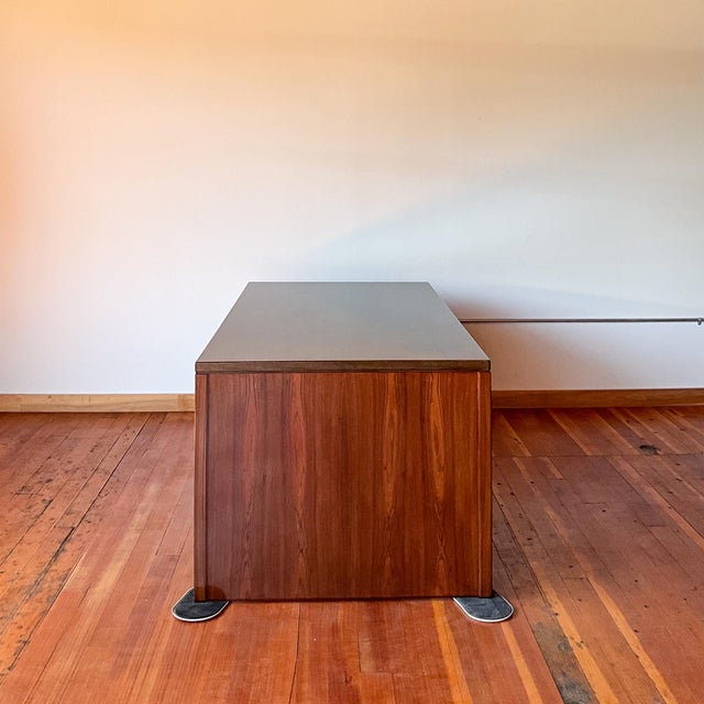 Omann Jun Møbelfabrik Mid 20th Century Rosewood Executive Desk Attributed to Omann Jun Møbelfabrik For Sale - Image 4 of 13