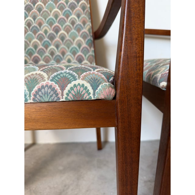 1970s Mid-Century Modern Dillingham Arm Dining Chairs – Set of 6 For Sale - Image 16 of 17