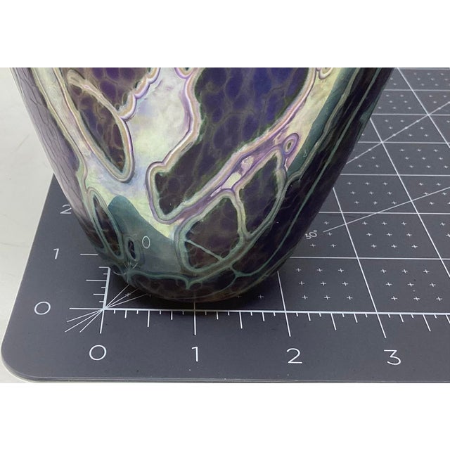Early 21st Century Robert Eickholt Art Glass Vase Signed and Dated on Bottom For Sale - Image 5 of 5