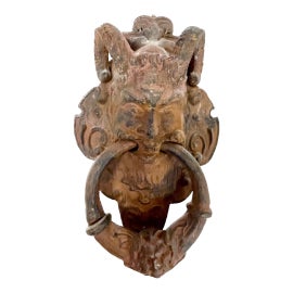 Example of Portraiture Building and Design