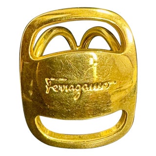 Salvatore Ferragamo Ganchini scarf ring /Ring gold Tone, Medium Size For Sale