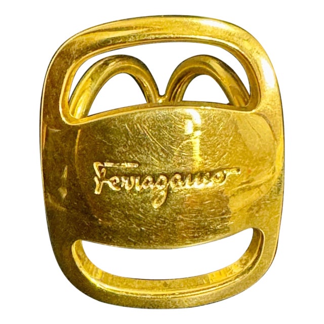 Salvatore Ferragamo Ganchini scarf ring /Ring gold Tone, Medium Size For Sale