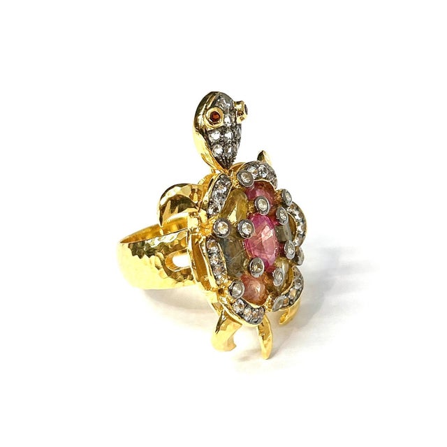 Baroque Bochic “Orient” Ruby & Sapphires Turtle Cocktail Ring Set 18k & Silver Size 8 For Sale - Image 3 of 6