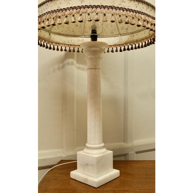 Stone Large White Marble Corinthian Column Table Lamp, 1900s For Sale - Image 7 of 9
